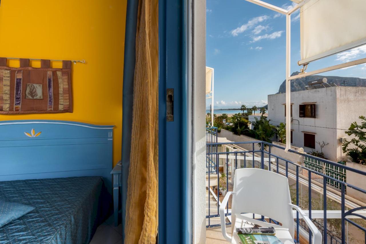 Hotel Ristorante Mediterraneo Faro Сан-Вито-Ло-Капо Экстерьер фото