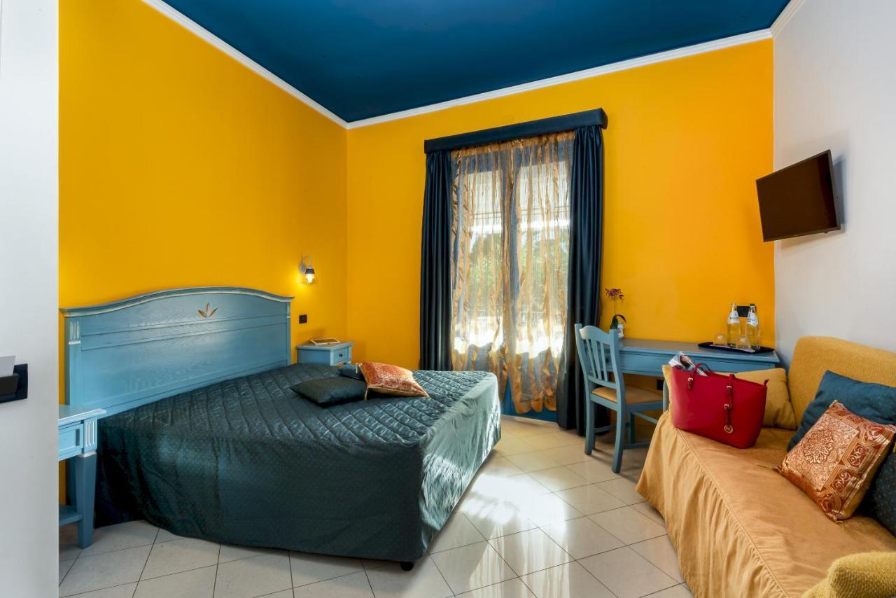 Hotel Ristorante Mediterraneo Faro Сан-Вито-Ло-Капо Экстерьер фото