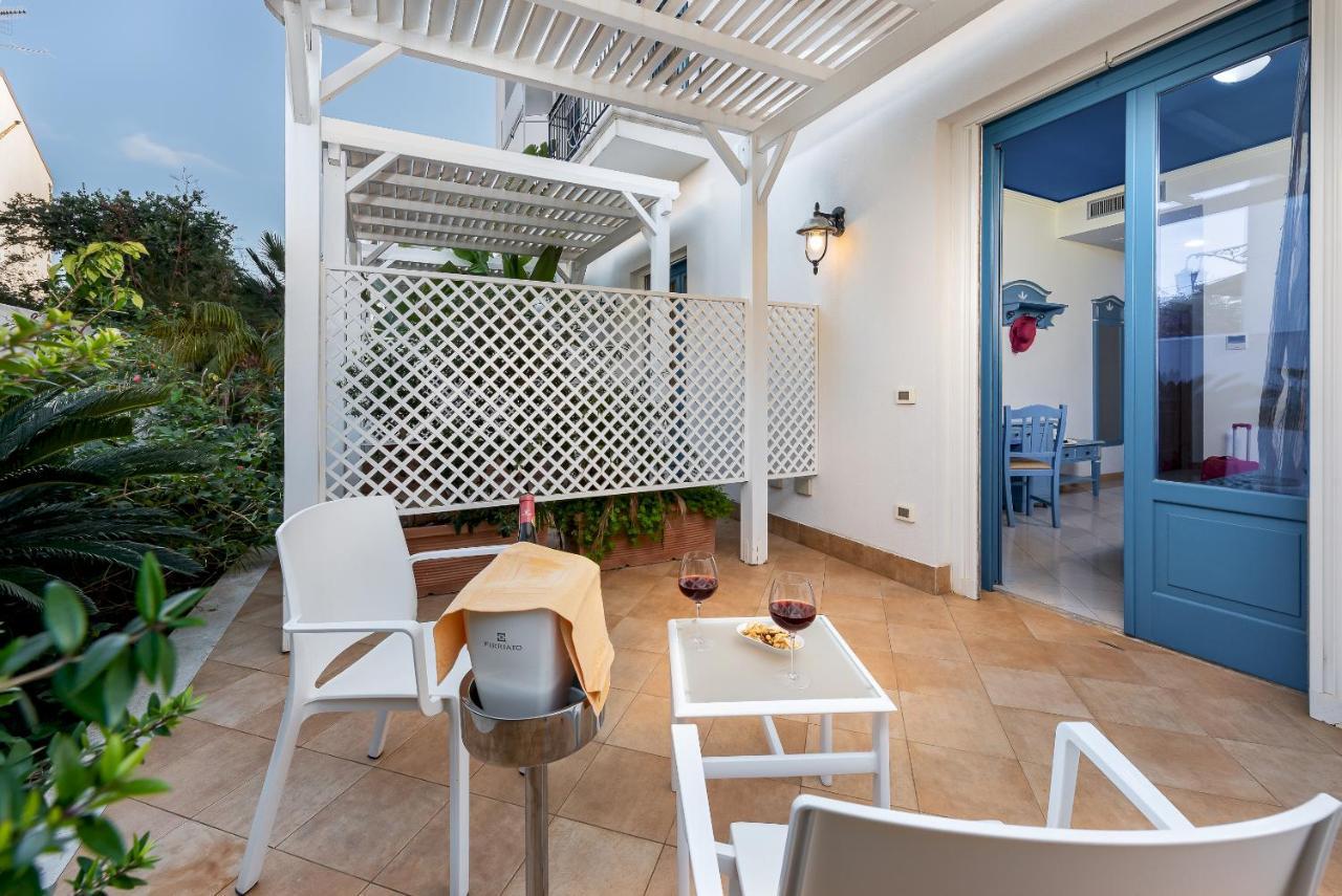 Hotel Ristorante Mediterraneo Faro Сан-Вито-Ло-Капо Экстерьер фото