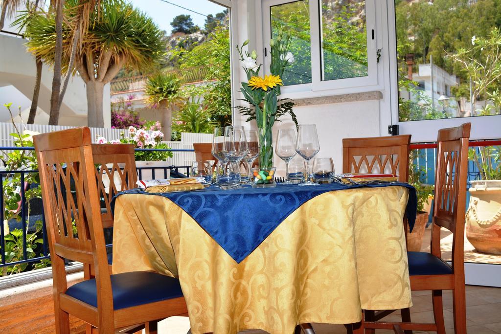 Hotel Ristorante Mediterraneo Faro Сан-Вито-Ло-Капо Экстерьер фото
